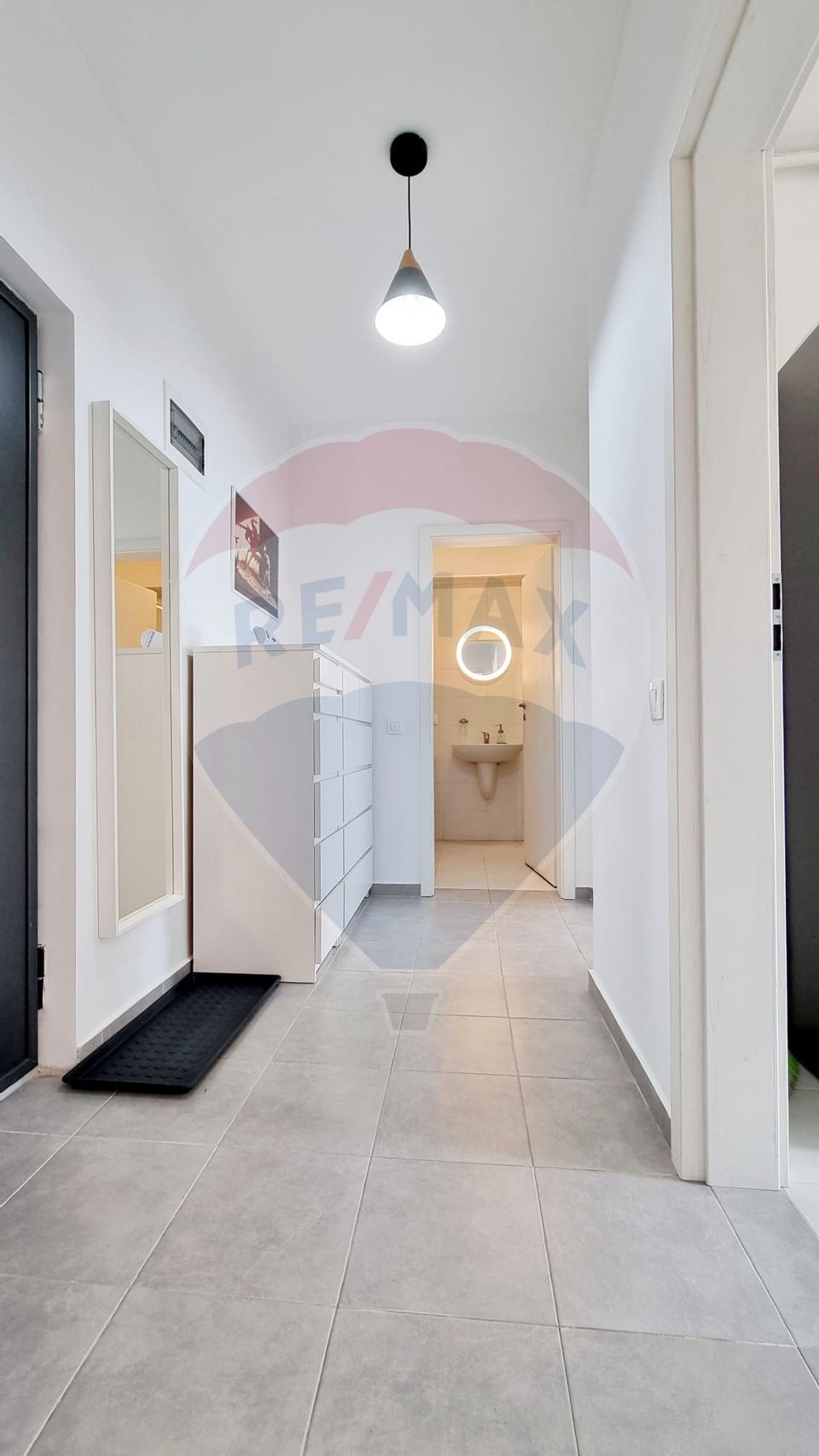 Apartament cu 2 camere de închiriat în zona Bucurestii Noi
