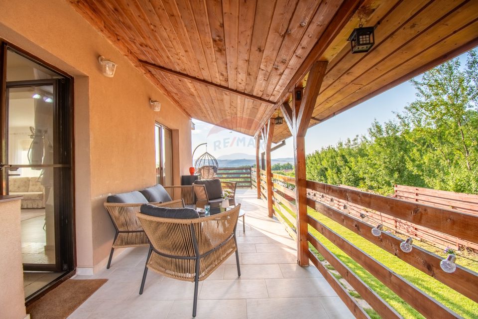 4 room House / Villa for sale