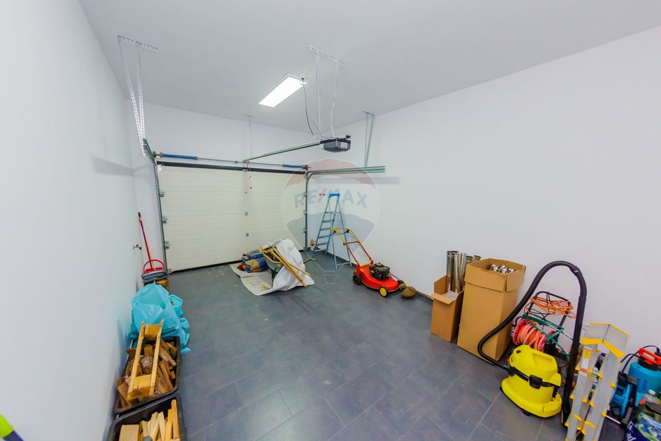 6 room House / Villa for sale, Est area