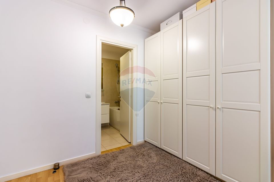 Apartament de vânzare 3 camere Adora Bucuresti/Pipera curte proprie