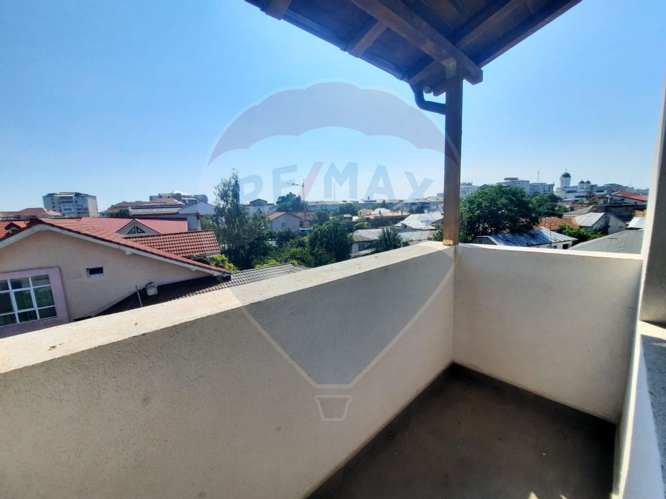 Apartament cu 3 camere NOU(cel mai mic pret/mp + parcare gratuita)