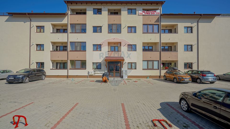 4 room Apartment for sale