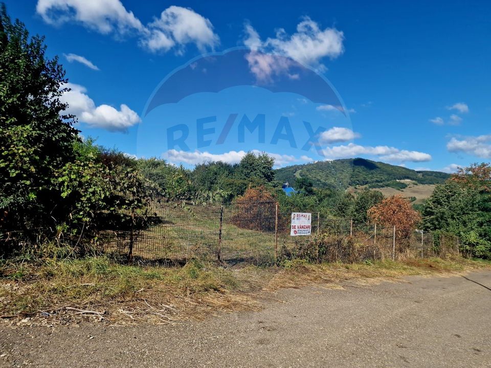 Land 2,000sqm Piatra-Neamt / Strada Pietrelor