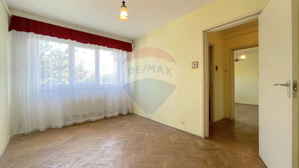 REZERVAT !  ! Apartament 2 camere str. Zizinului