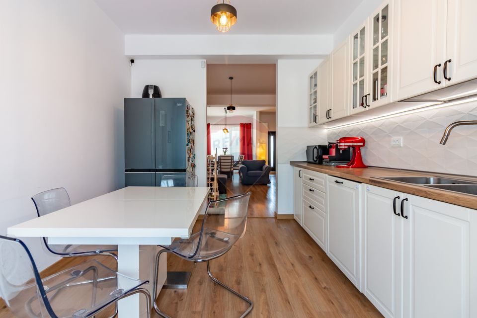 House / Villa ground floor for sale in Balotesti, all utilities