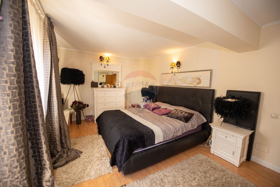 Detached house S+GF+1+M courtyard of 460sqm Ghencea sector 6