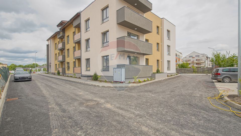 ! VANDUT ! Apartament 2 camere predare în maxim doua luni, Brașov