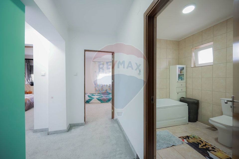 Apartament 3 camere, Dealuri, Doja, Spital Județean, Vânzare