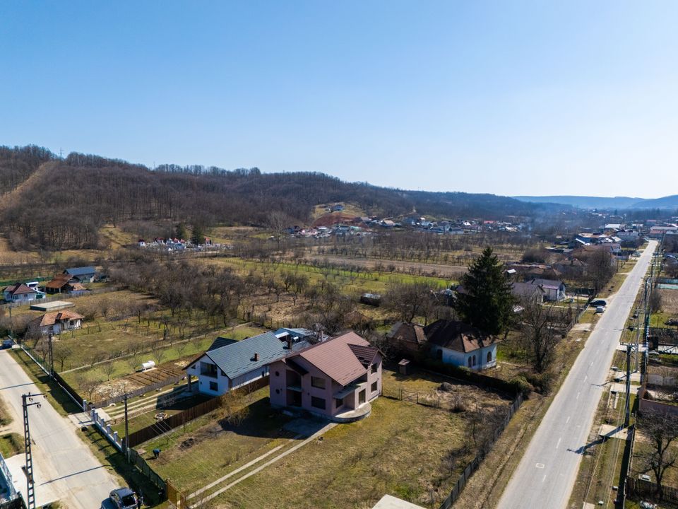 5 room House / Villa for sale