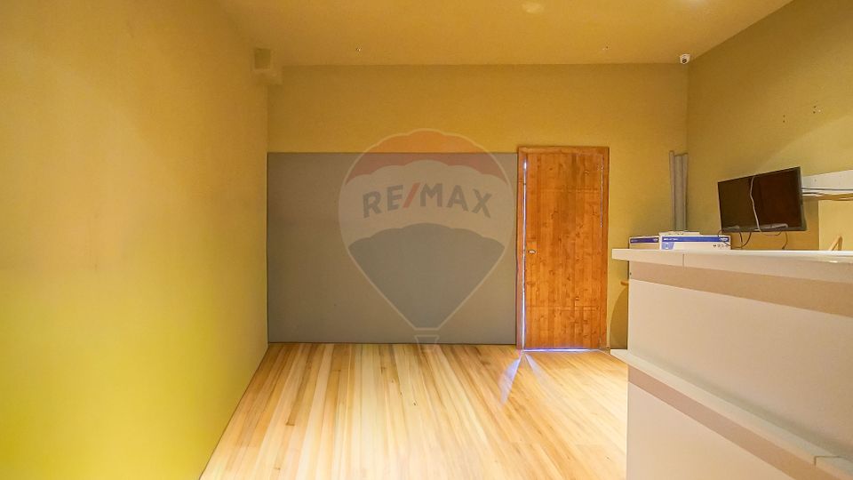 533sq.m Commercial Space for rent