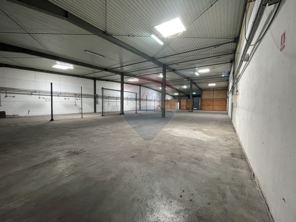 883sq.m Industrial Space for rent, UTA area