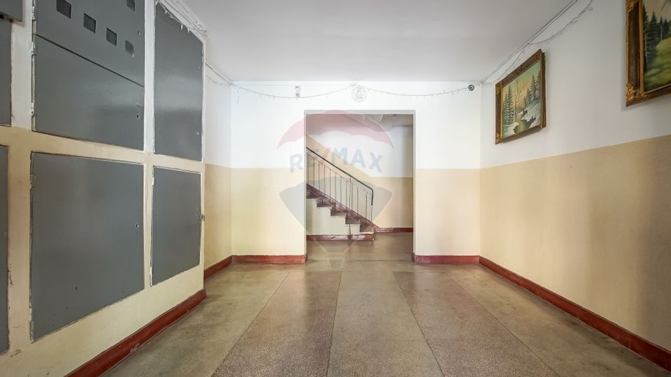 De vanzare 4 camere Racadau-zona Parcul Trandafirilor