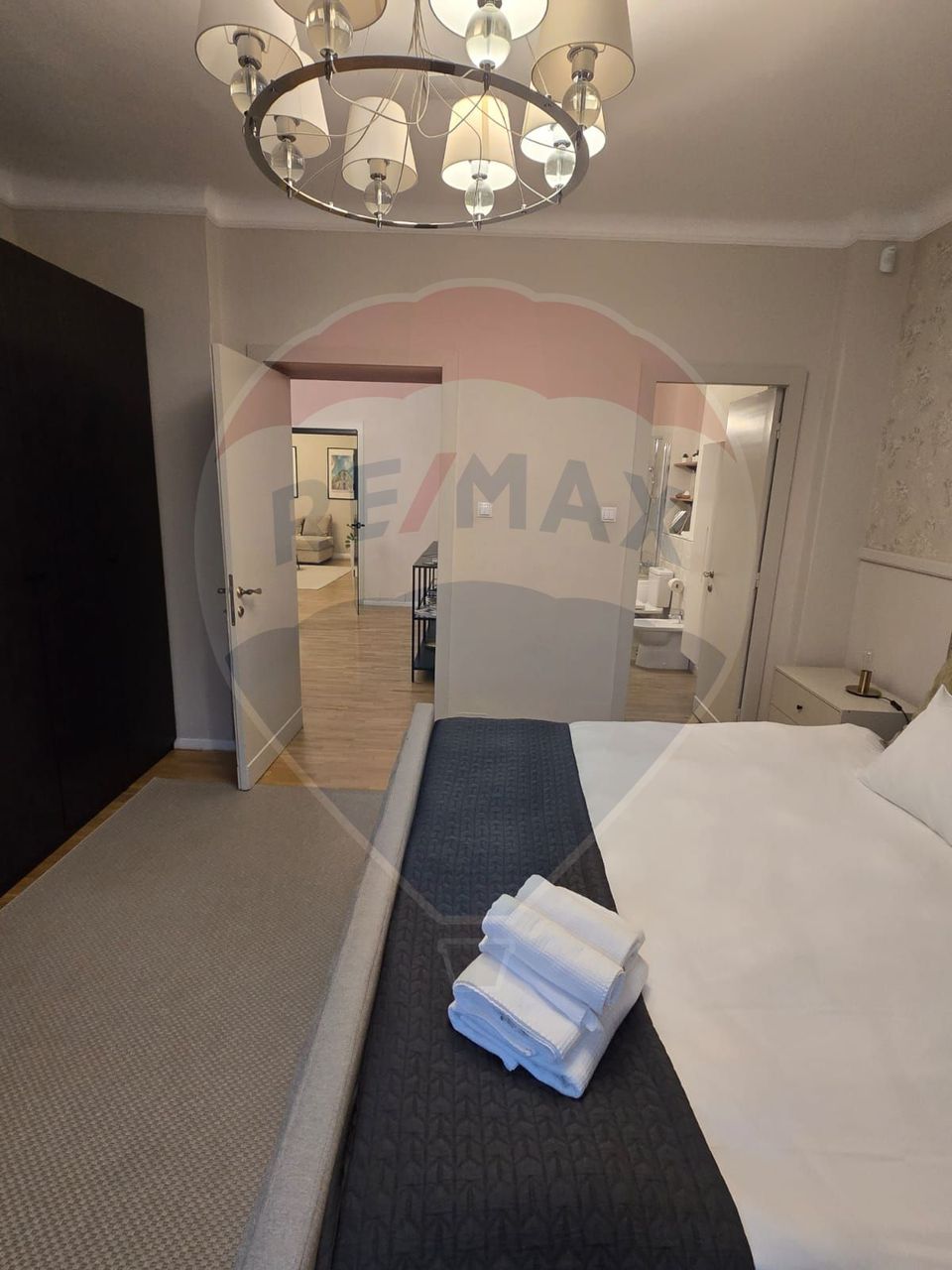 5 room Apartment for rent, Kiseleff area