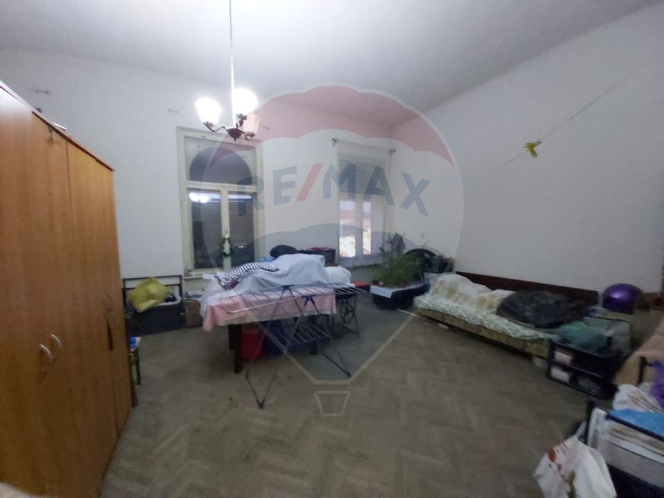 OCAZIE!!! Apartament 3 camere 187 mp Piata Catedralei