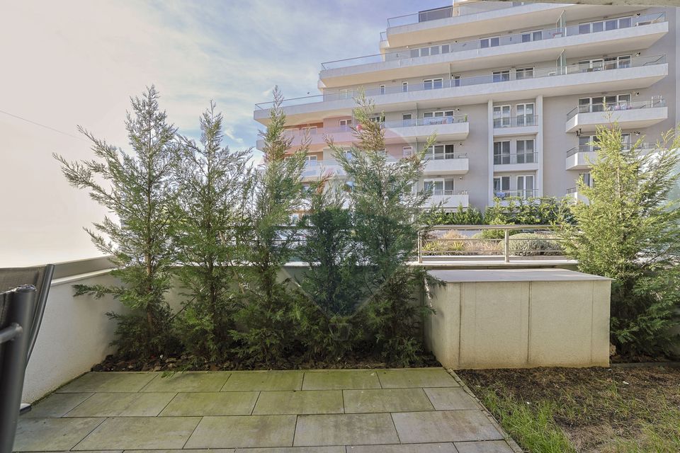 Lebada Lake - Garsonieră cu GRĂDINĂ proprie+parcare, ideal Airbnb