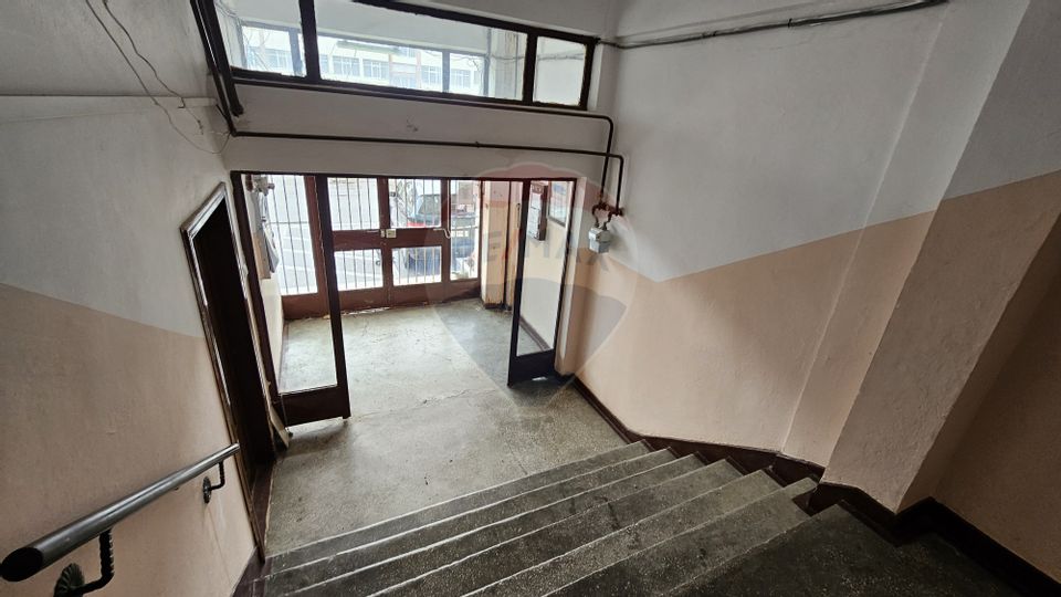 2 room Apartment for sale, Central area