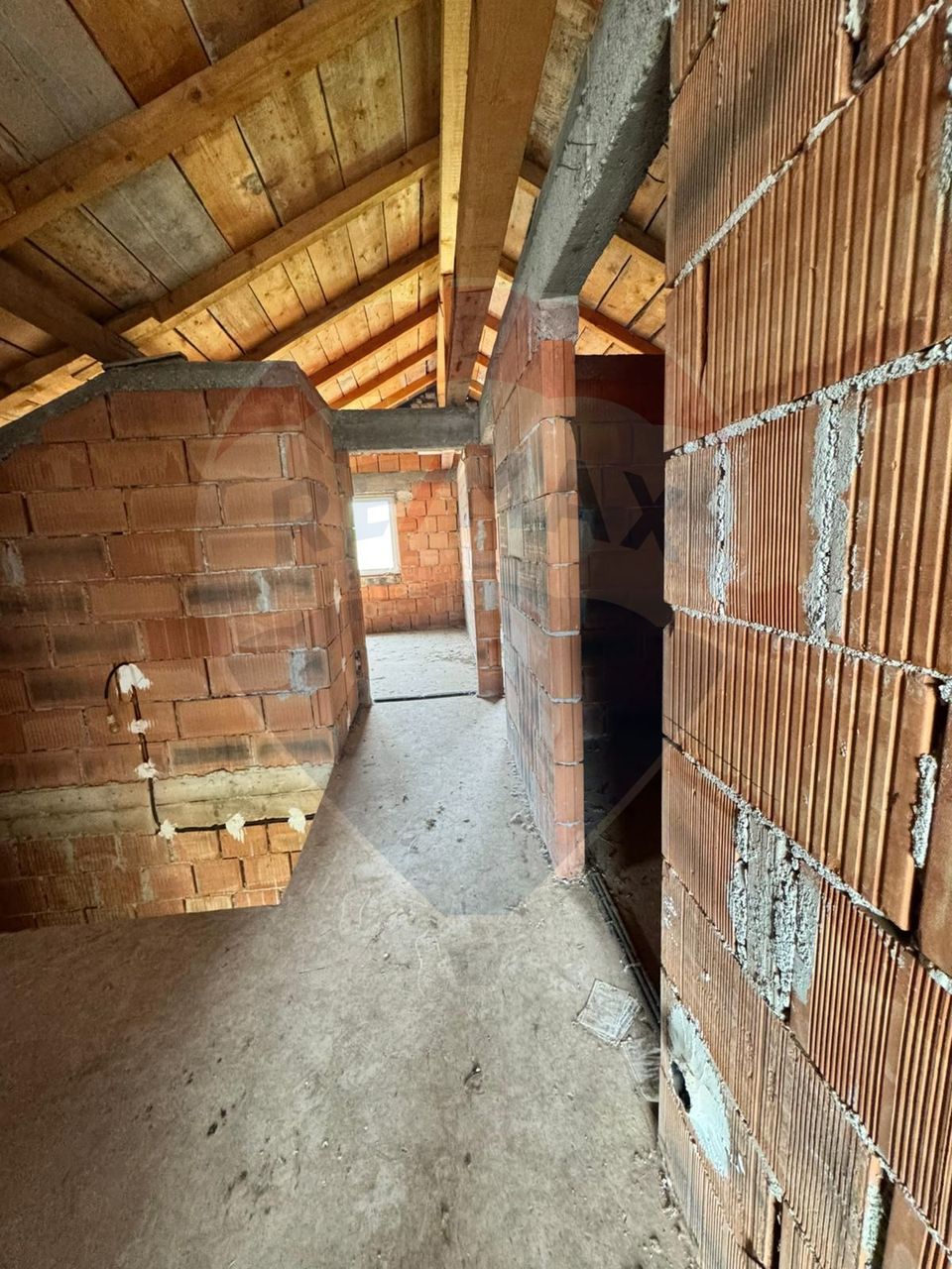 6 room House / Villa for sale