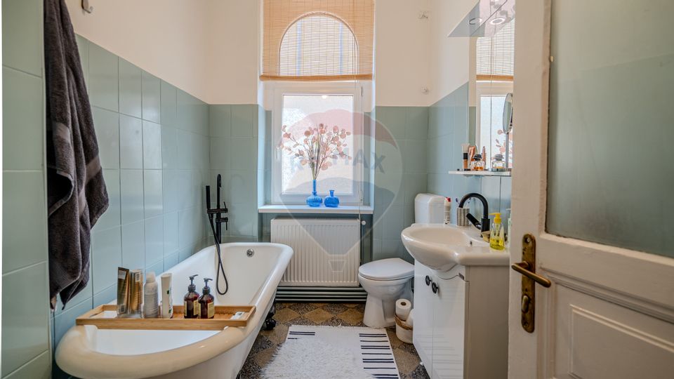 REZERVAT! APARTAMENT 4 CAMERE | MOBILAT COMPLET | TERASĂ DESCHISA |