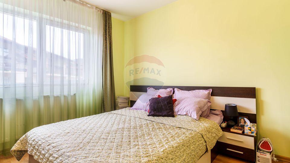 Apartament 2 camere, balcon 7 mp, parcare,  Comision 0%