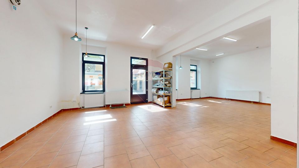 150sq.m Office Space for rent, Brasovul Vechi area