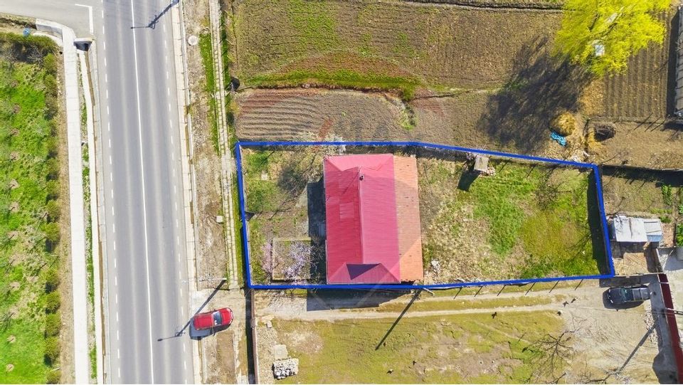 Casă / Vilă cu 5 camere de vânzare