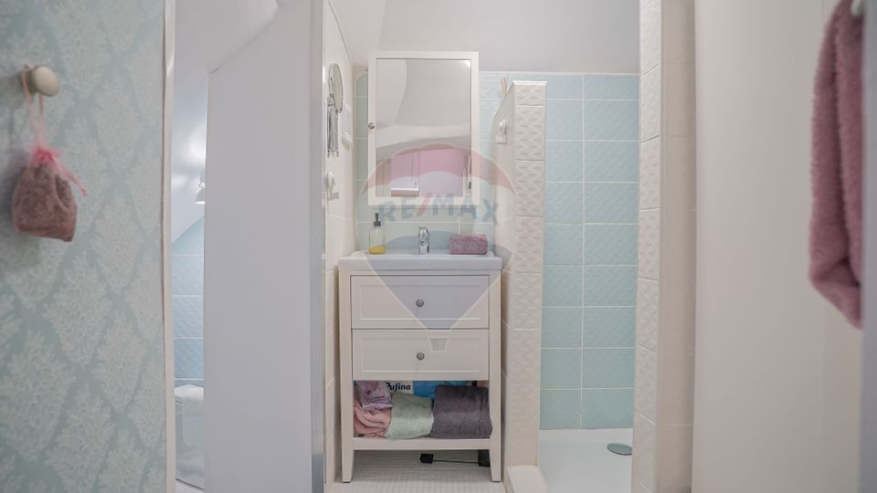 REZERVAT! Apartament renovat, modern, în inima Centrului Istoric