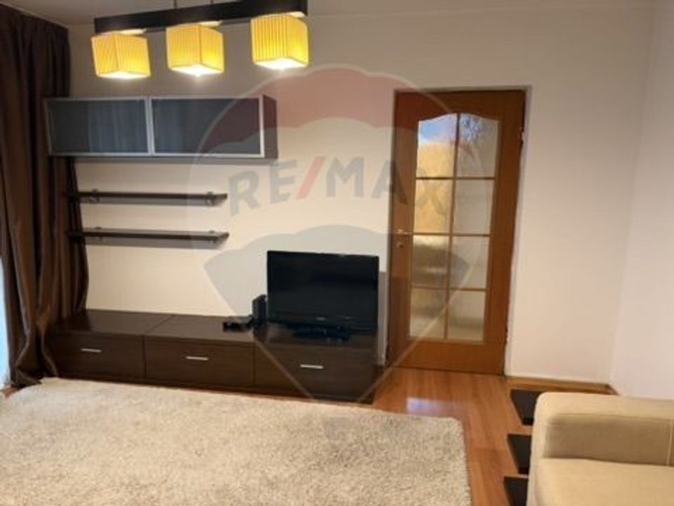 VANZARE Apartament cu 2 camere in zona Favorit / Drumul Taberei