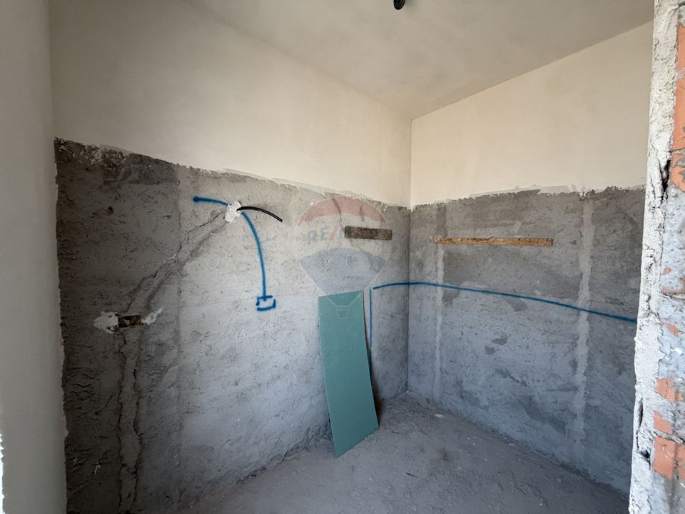 Casă cu 4 camere Campineanca