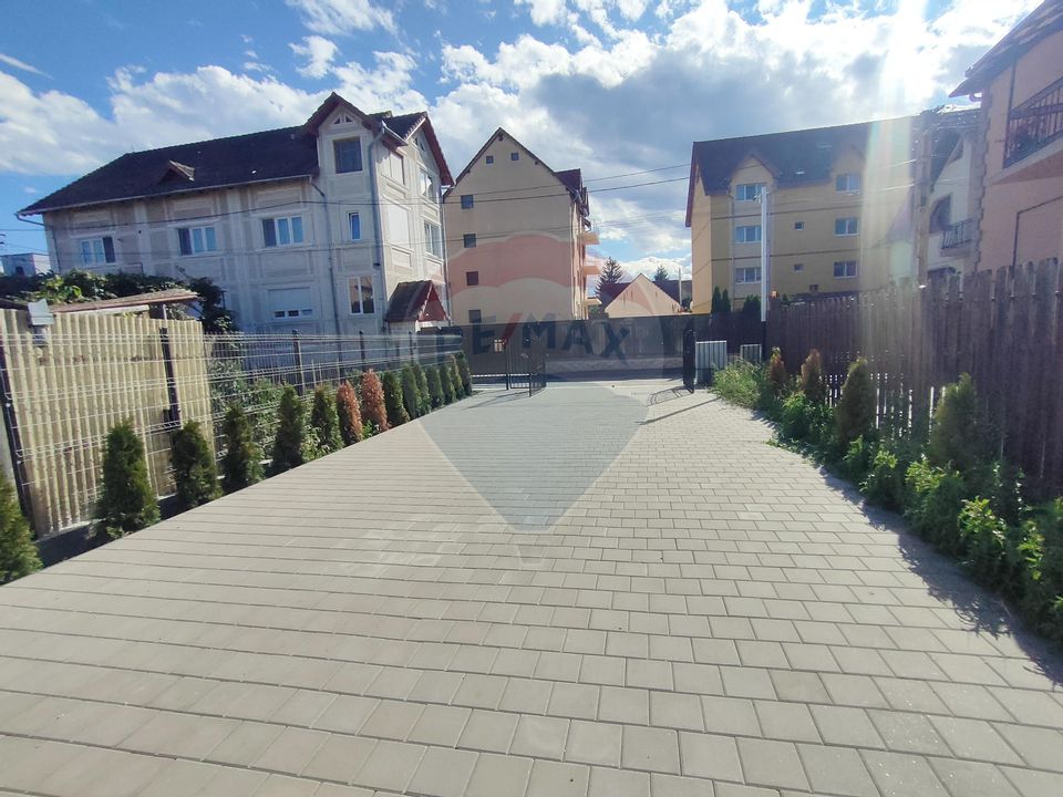 Casă cu 3 camere de vânzare în zona Turnisor