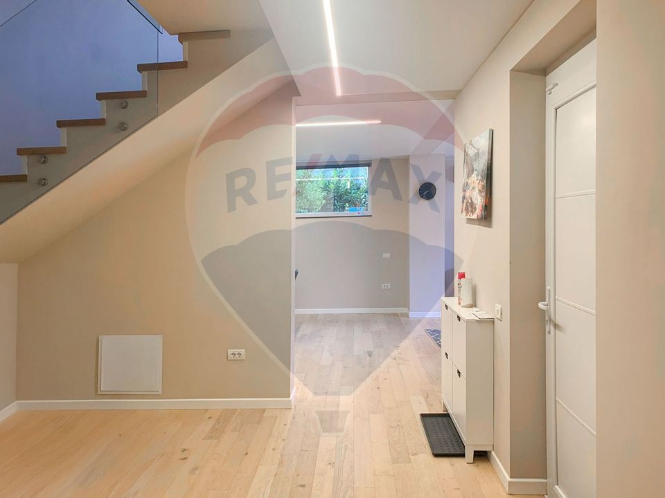 Casă ultramodernă cu 4 dormitoare, de închiriat, cartierul Tineretului