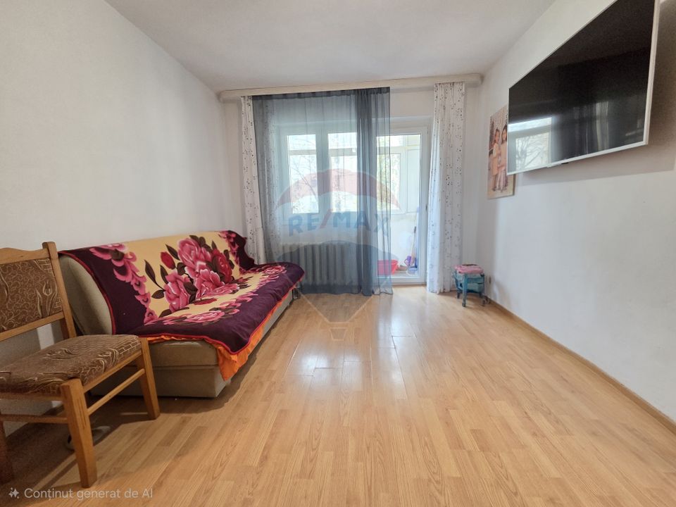 Apartament 3 camere etaj 1, Sud