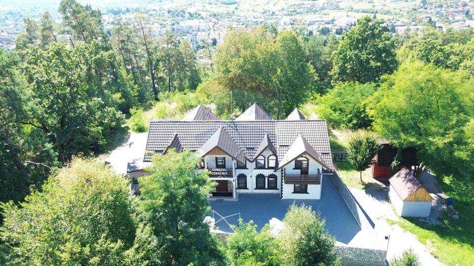 11 room Hotel / Pension for sale, Central area