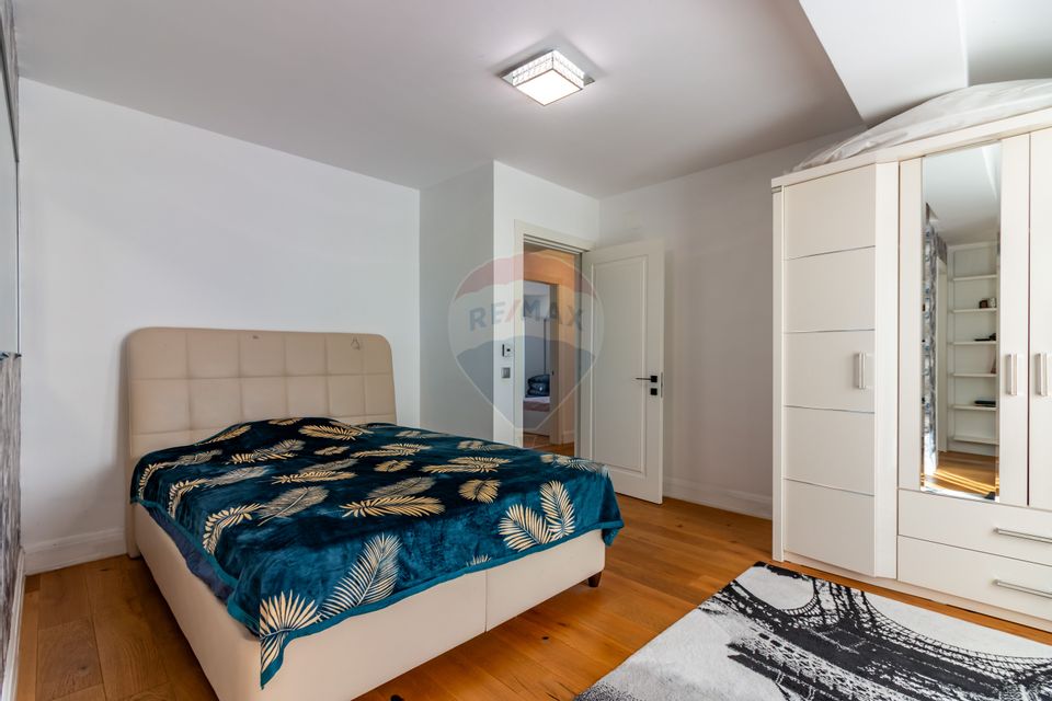 Penthouse 5 camere, acces privat lift | Sisesti, Rompetrol