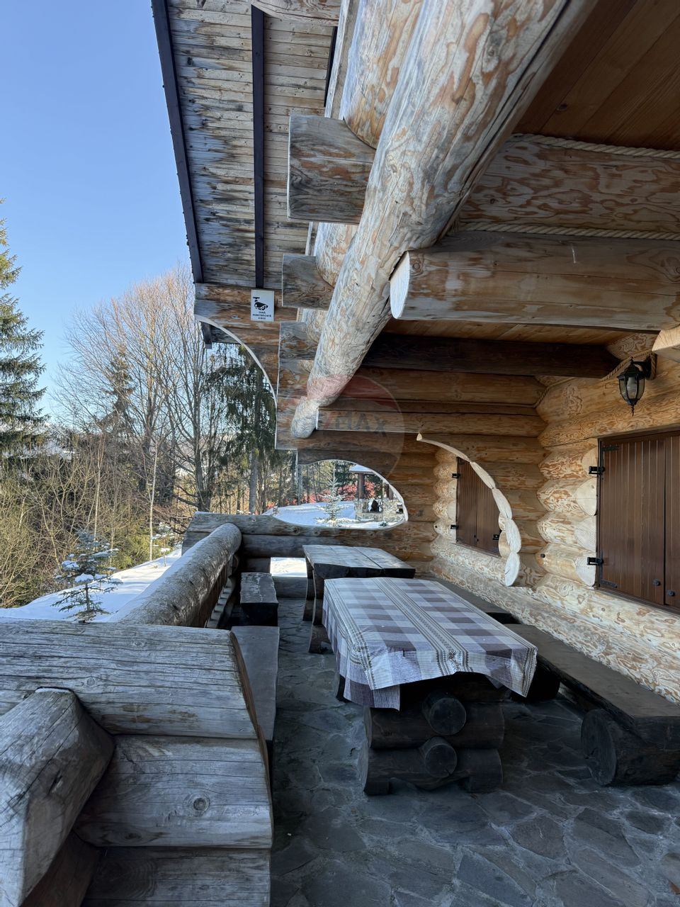 Cabană în inima munților,acces la pârtia de schi din Borșa,teren2200mp