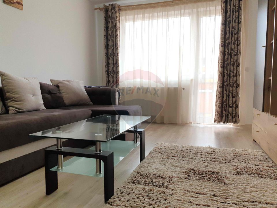 Inchiriez apartament 2 camere, in Tractorul, str George Bacovia