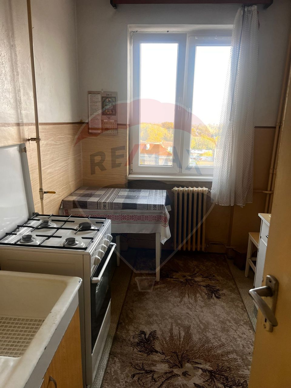 3 room Apartment for rent, Central area