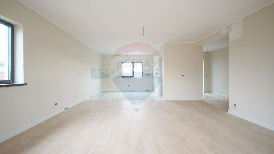 4 room House / Villa for sale