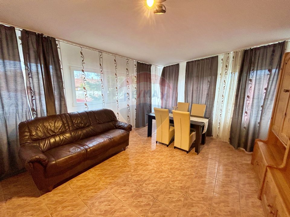 5 room House / Villa for rent, Boul Rosu area