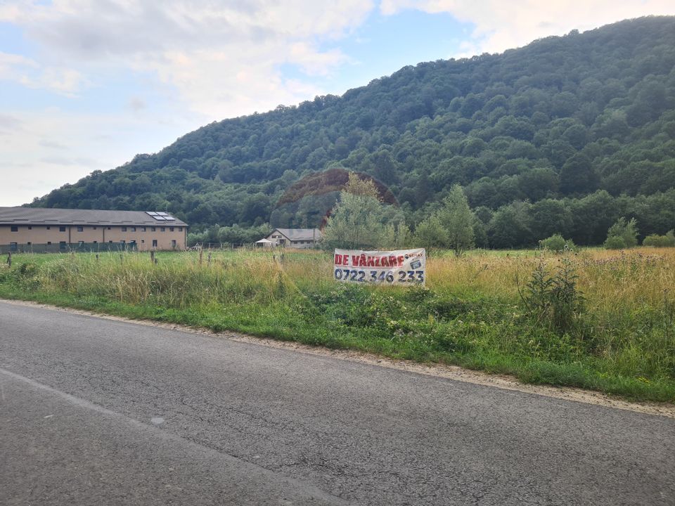 Land 2,500sqm Rasnov / DJ 101