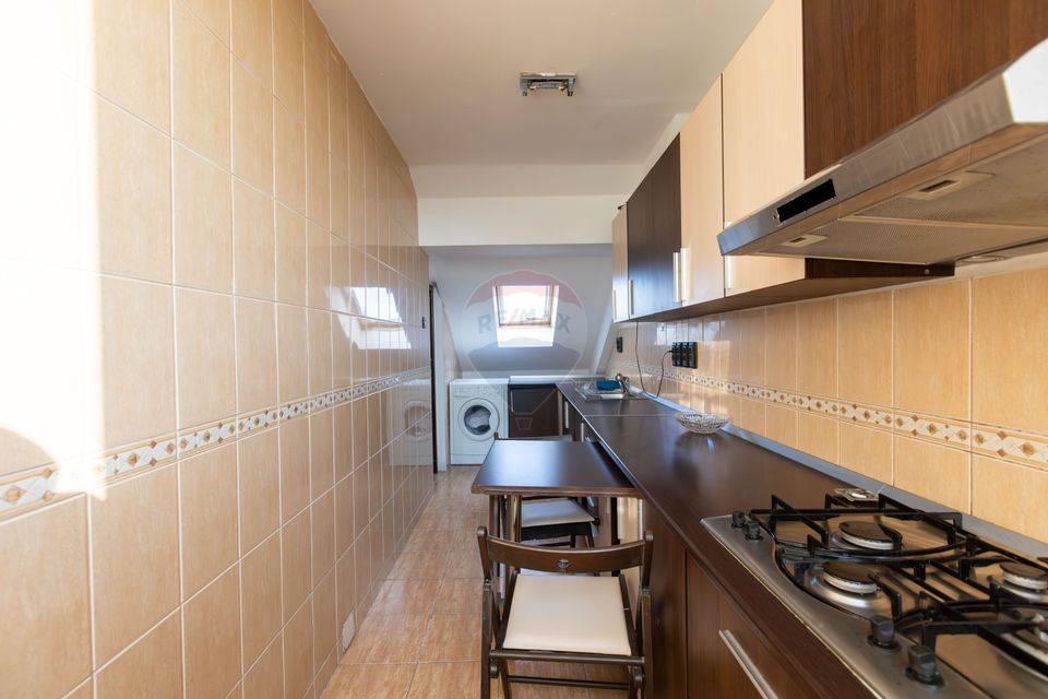 Apartament tip duplex cu 3 camere de vânzare în zona Ultracentral