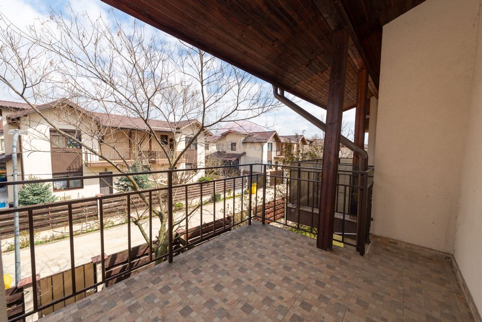 5 room House / Villa for sale