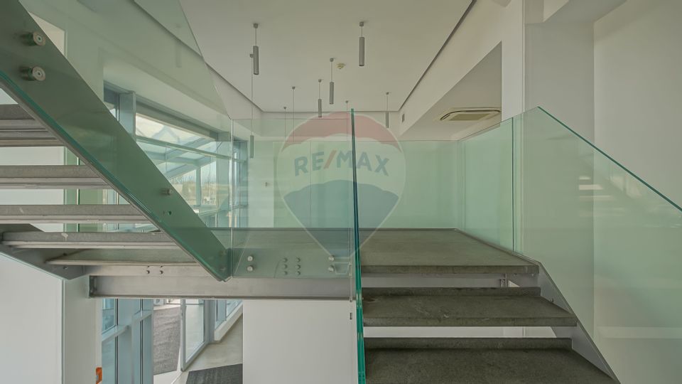 20sq.m Office Space for rent, Est area