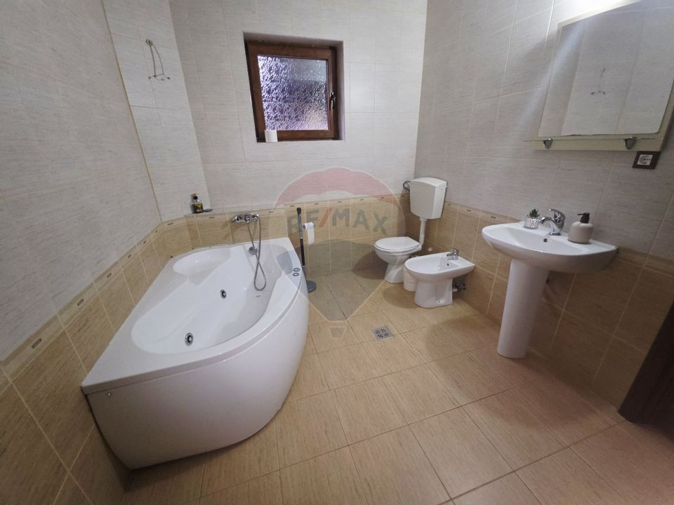 Casa /Vila de vanzare in Durau