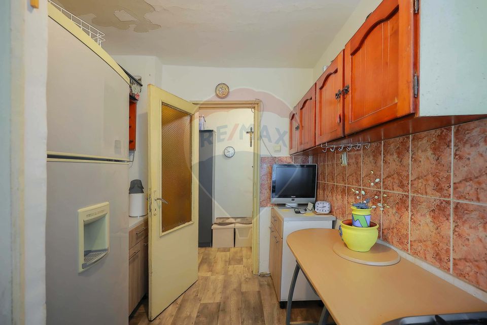 Apartament 3 camere de vânzare, Nufarul, Reabilitat, Apă geotermală