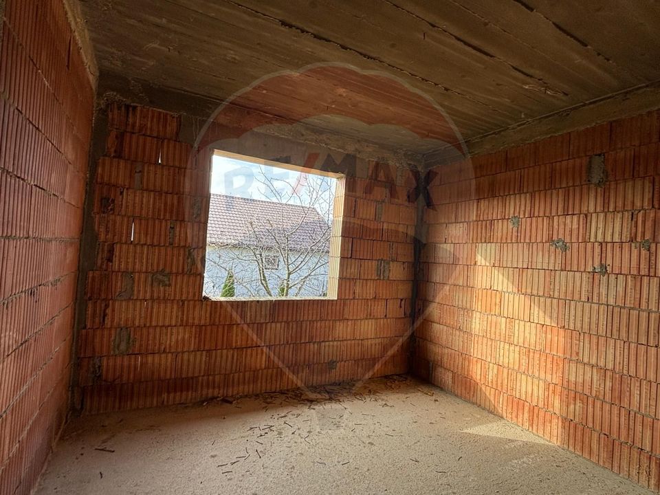 Casă 6 Camere Buftea - Aproape de Centru, Încălzire în Pardoseală