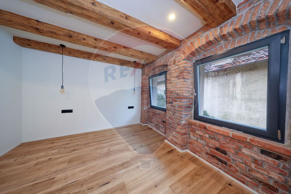 3 room Apartment for sale, Centrul Istoric area