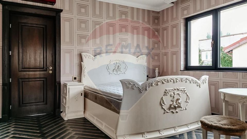 16 room House / Villa for sale, Parcul Carol area