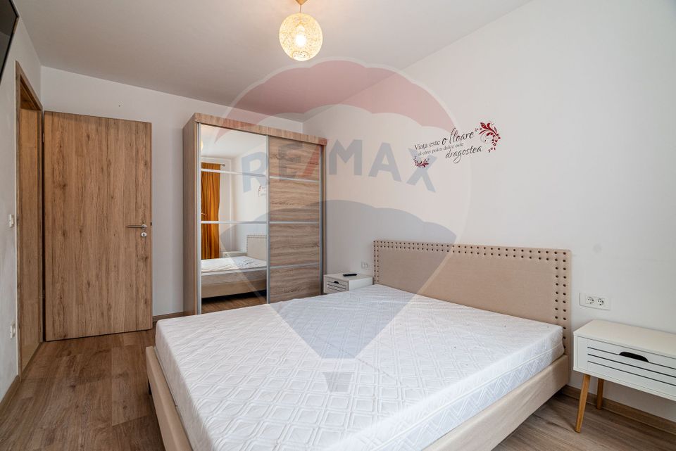 2 room Apartment for rent, Tractorul area