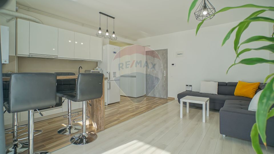 2 room Apartment for sale, Tractorul area