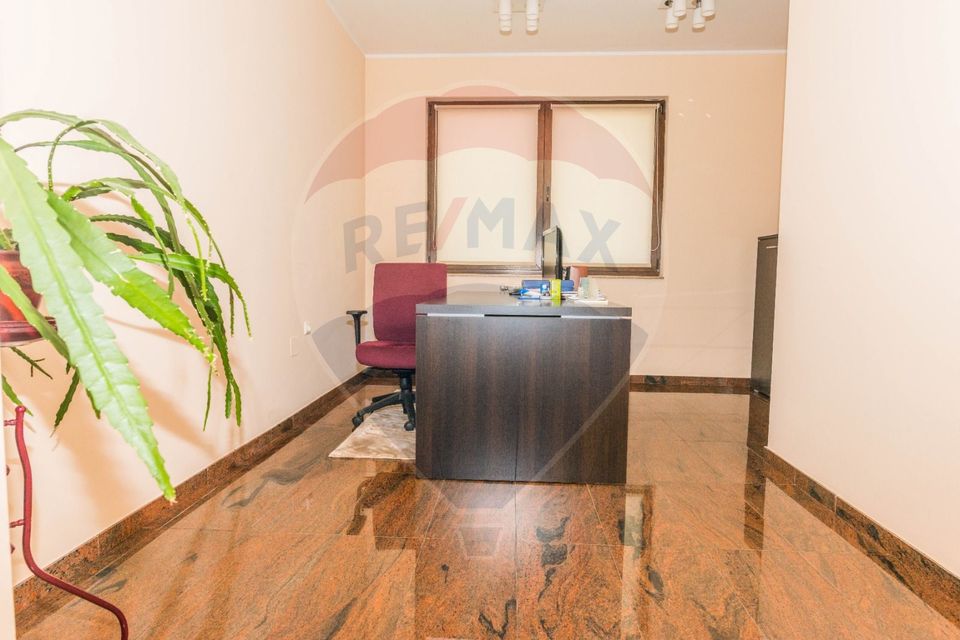 Vila in stil  mediterenean, lux,  în statiunea balneoclimaterica Covasna